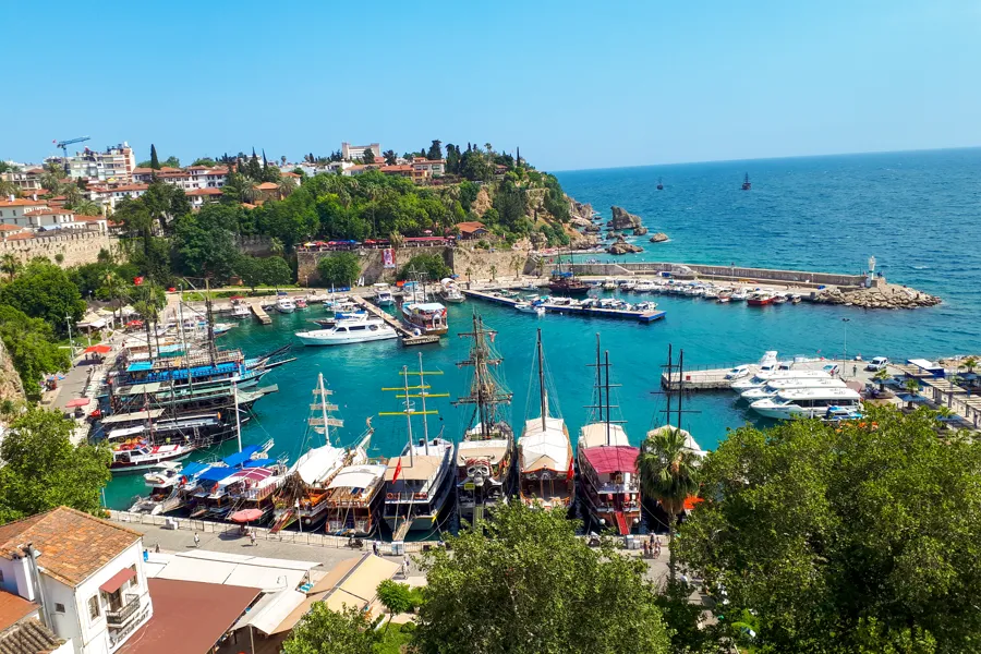 Старая гавань Антальи